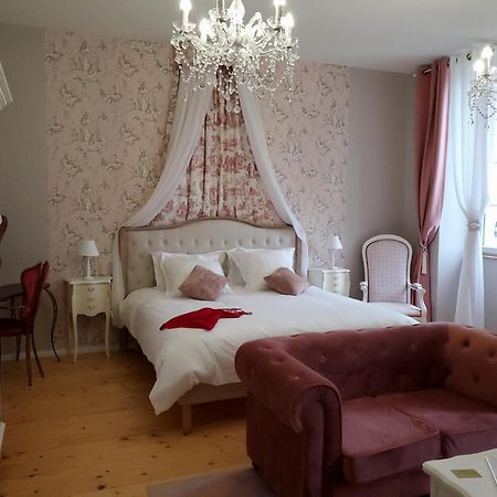 Bed and Breakfast Domaine De La Gemoliere Gémozac Esterno foto